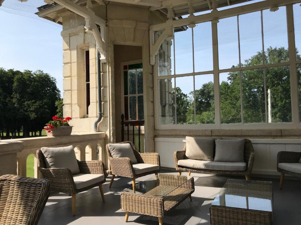 Chateau Vary Jarzé Kültér fotó
